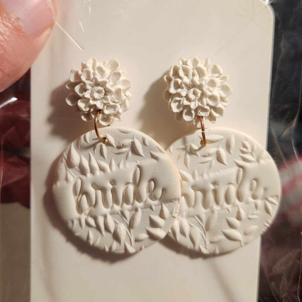 White Floral Bride Earrings